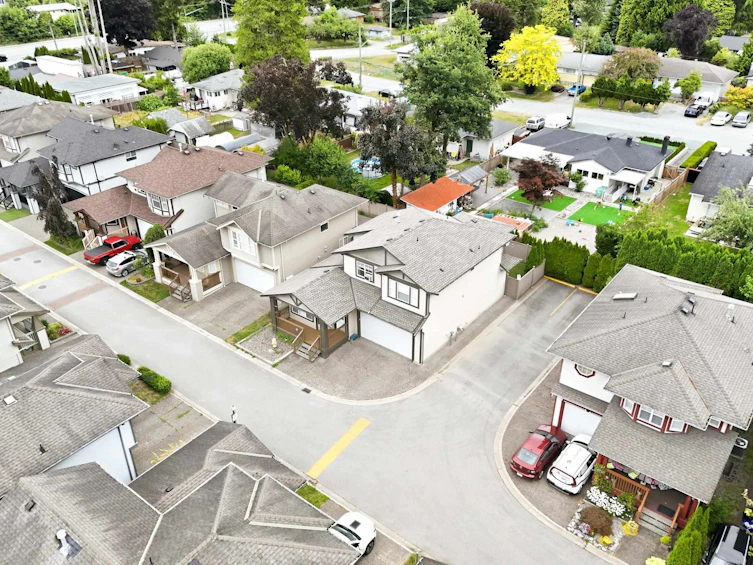 121-21868 Lougheed Highway, Maple Ridge, BC, V2X 2S4 - 36