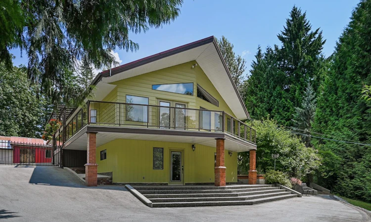 24089 Lougheed Highway