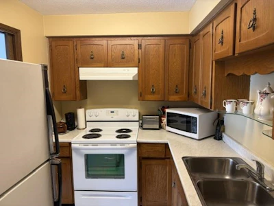 103-5155 Imperial Street - 5