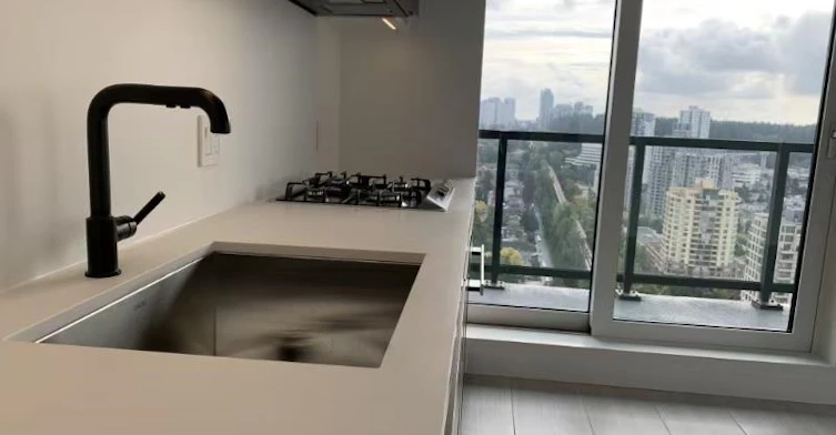 5058 Joyce Street, Vancouver, BC, V5R 0J9 - 2