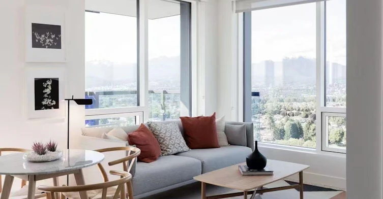 5058 Joyce Street, Vancouver, BC, V5R 0J9 - 5