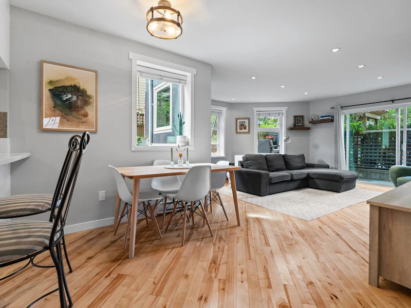 218 W 15th Avenue, Vancouver BC V5Y 1X9