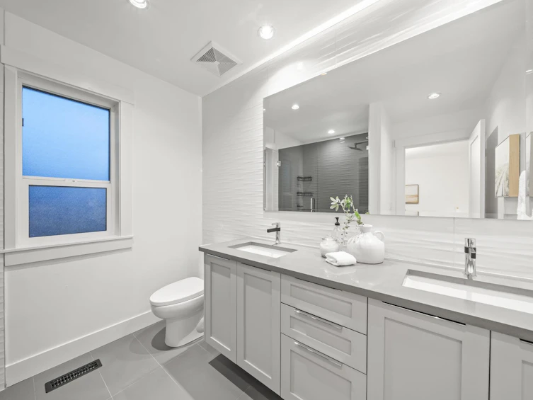 16-3535 Princeton Avenue, Coquitlam, BC, V3E 0P1 - 21