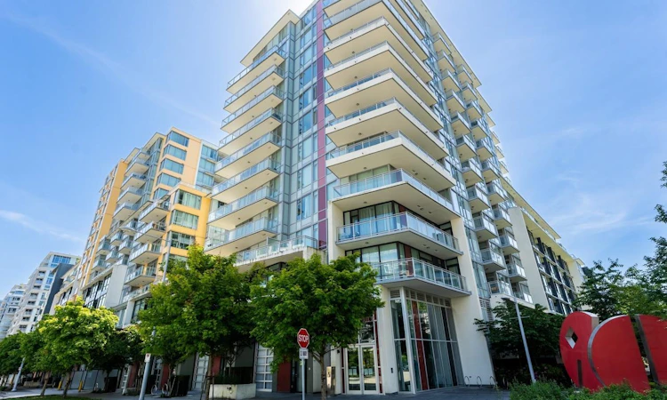 510-8628 Hazelbridge Way