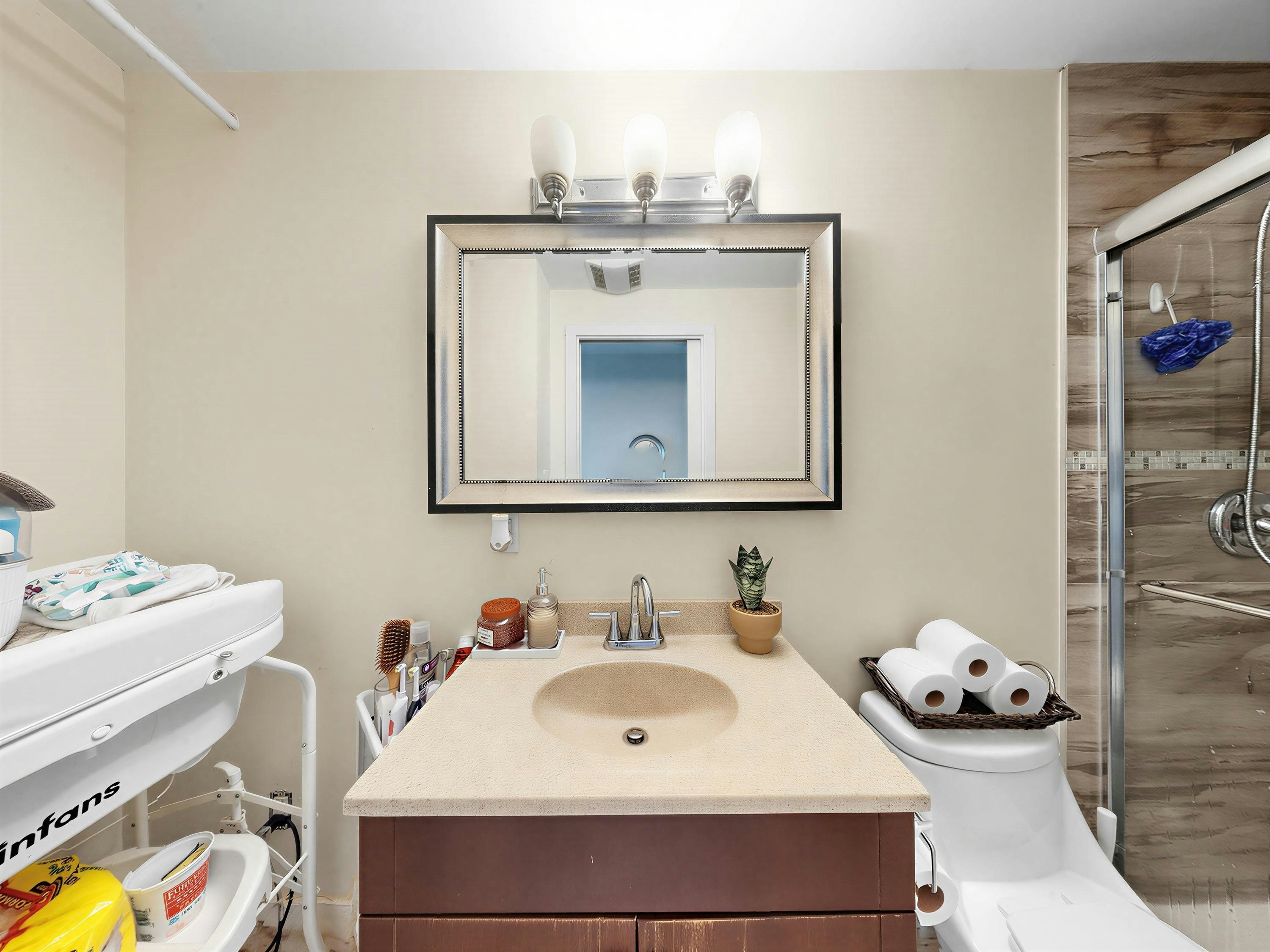 6332 Brooks Street, Vancouver, BC, V5S 3J4 - 28