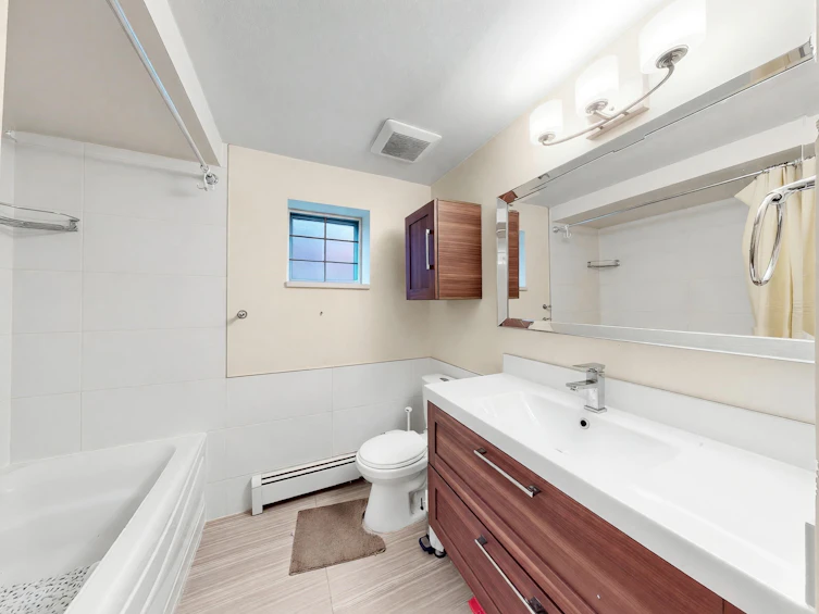 6332 Brooks Street, Vancouver, BC, V5S 3J4 - 35