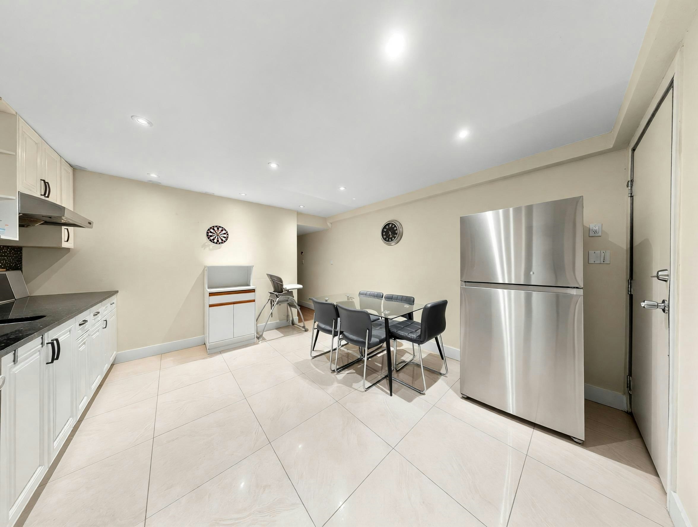 6332 Brooks Street, Vancouver, BC, V5S 3J4 - 26