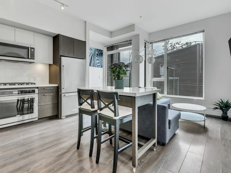 721-384 E 1st Avenue, Vancouver, BC, V5T 0G5 - 7
