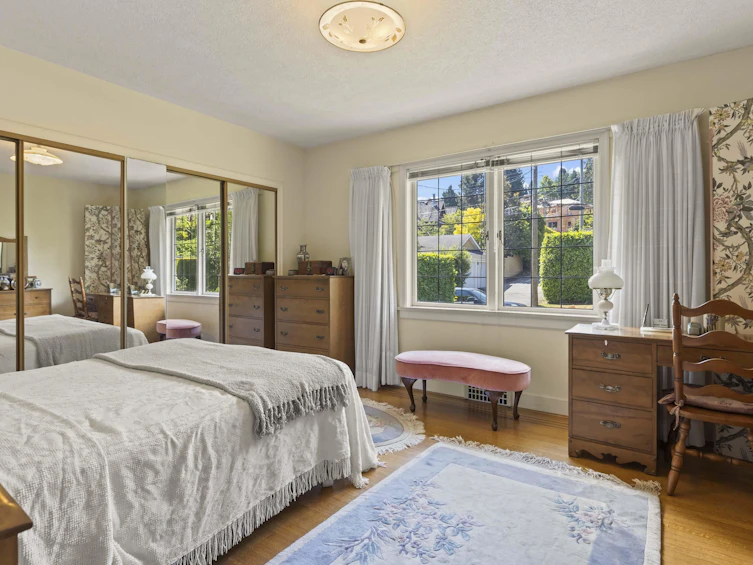 4355 W 3rd Avenue, Vancouver, BC, V6R 1M6 - 12