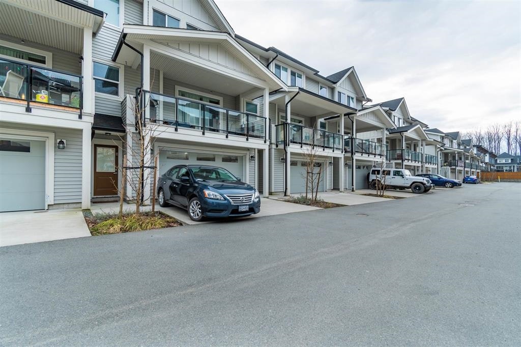 15-45455 Spadina Avenue - 5