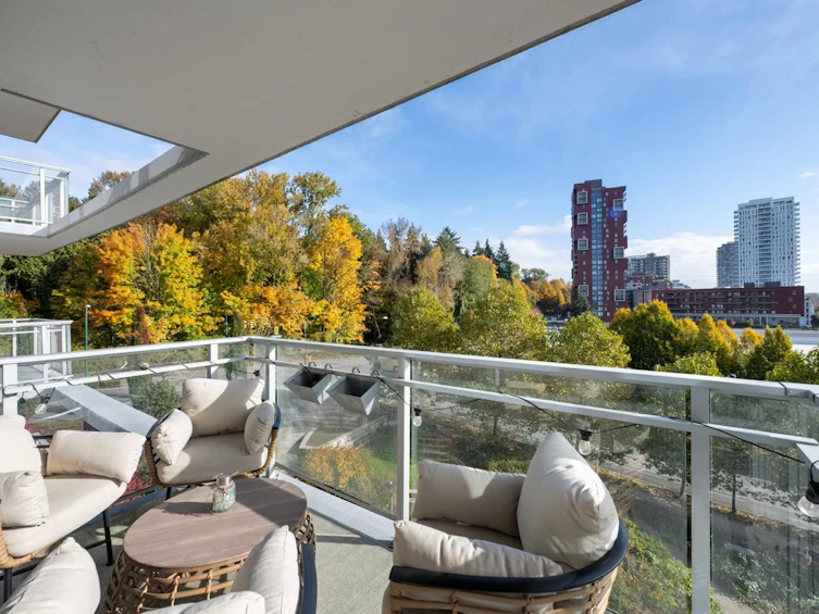 601-3281 E Kent Avenue North, Vancouver, BC, V5S 0C4 - 3