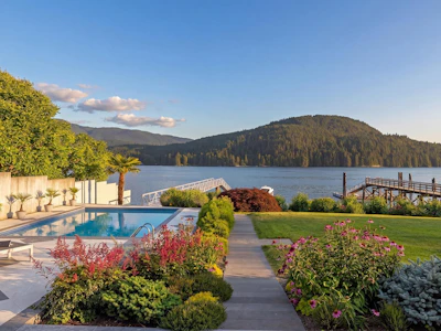 588 Lowry Lane - 2