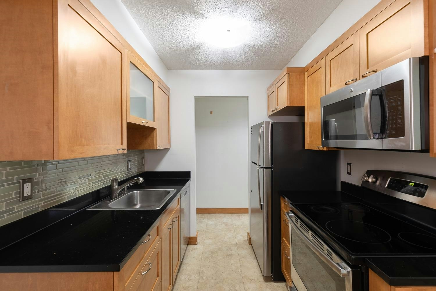 203-3680 W 7th Avenue, Vancouver, BC, V6R 1W4 - 6