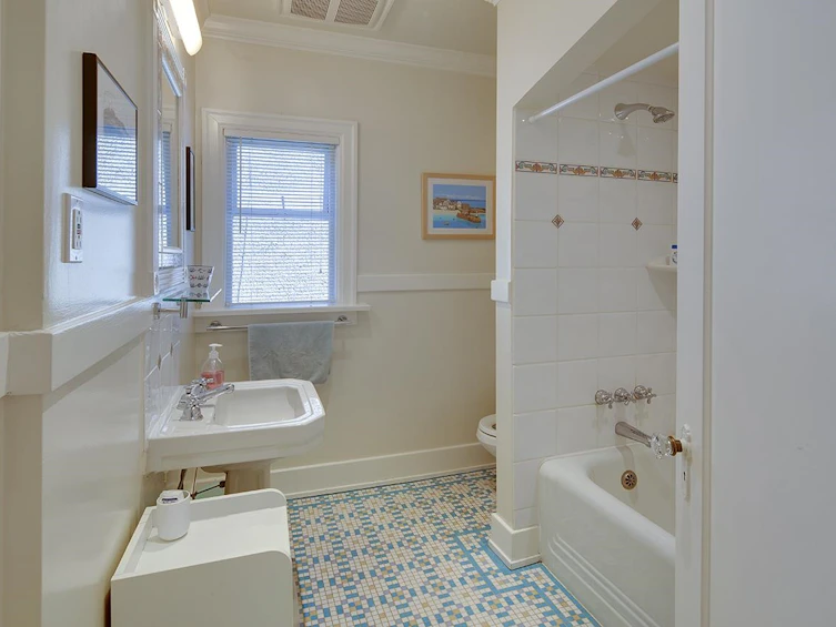 3963 W 18th Avenue, Vancouver, BC, V6S 1B6 - 20