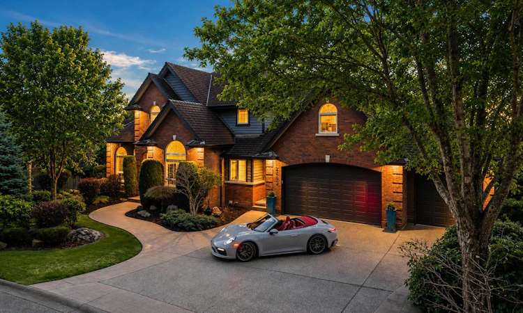 2405 Cranberry Court