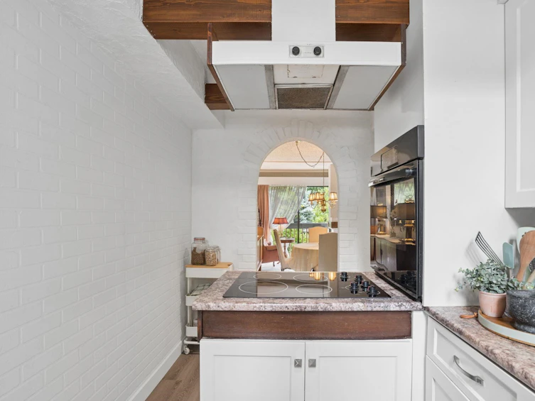 520 Cardiff Way, Port Moody, BC, V3H 3T3 - 5