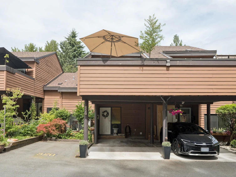 520 Cardiff Way, Port Moody, BC, V3H 3T3