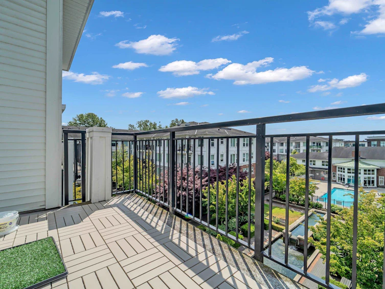 430-9388 Mckim Way, Richmond, BC, V6X 0J7