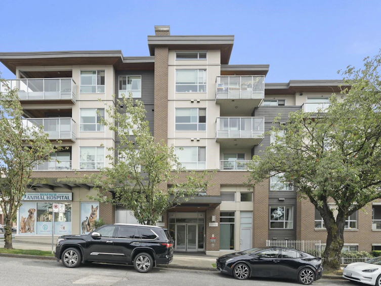 105-2888 E 2nd Avenue, Vancouver, BC, V5M 0B9