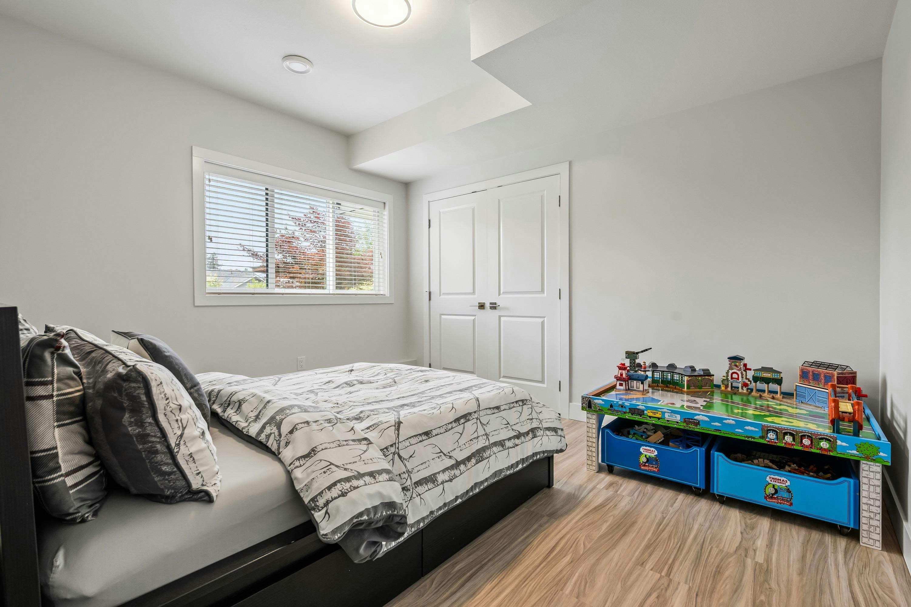 10031 Magnolia Place, Chilliwack, BC, V0X 1X1 - 29