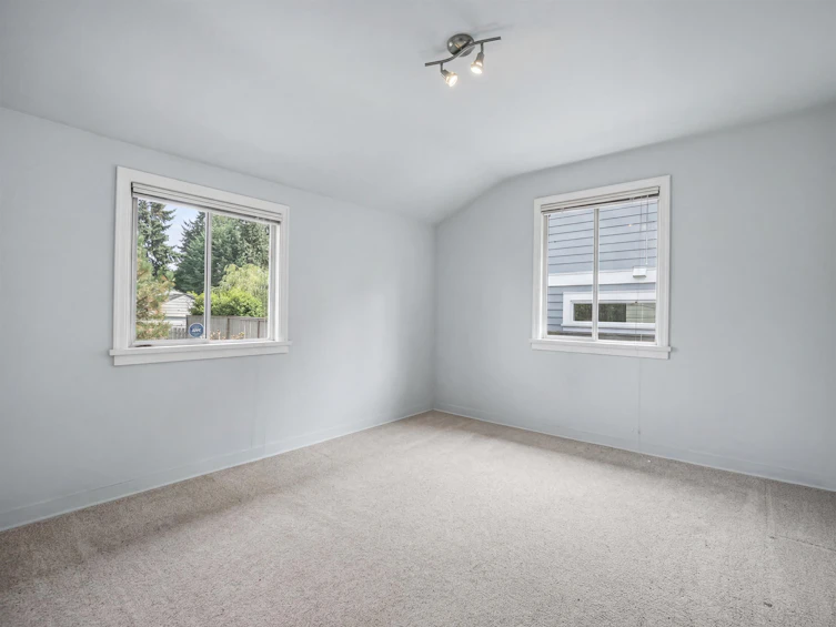 1116 W 20th Street, North Vancouver, BC, V7P 2B7 - 23