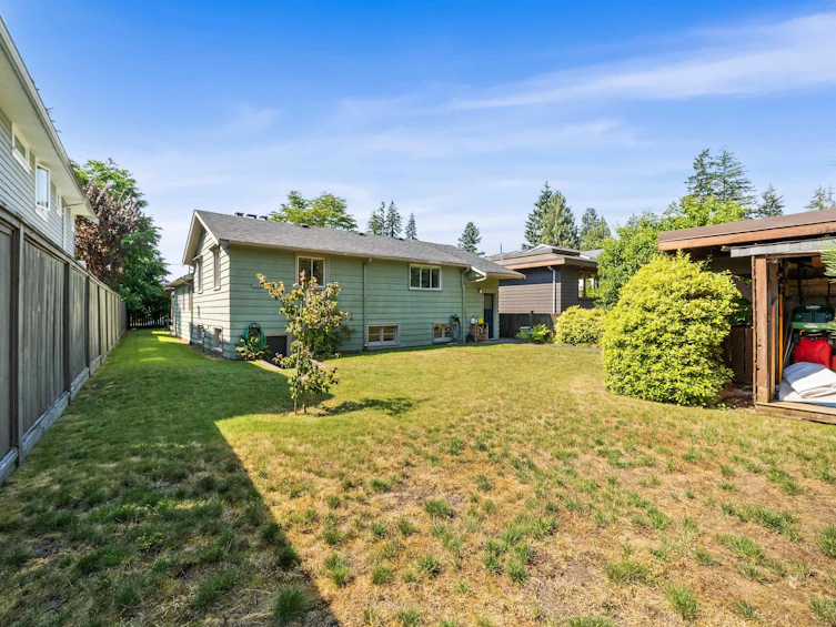 1116 W 20th Street, North Vancouver, BC, V7P 2B7 - 28