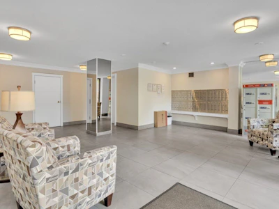 206-2140 Briar Avenue - 3