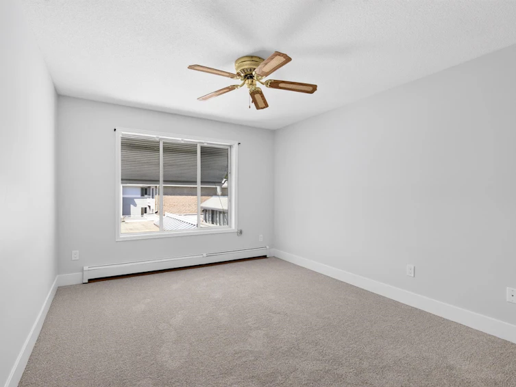 311-32833 Landeau Place, Abbotsford, BC, V2S 6S6 - 13