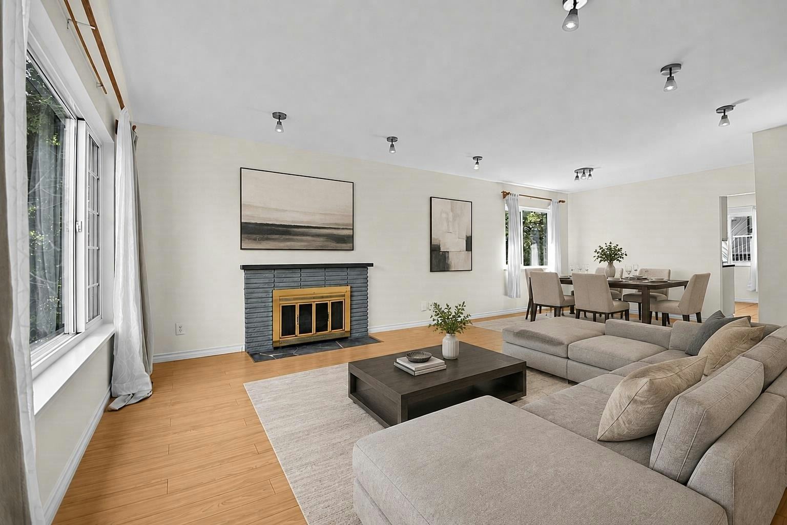 2216 E 41st Avenue, Vancouver, BC, V5P 1L6