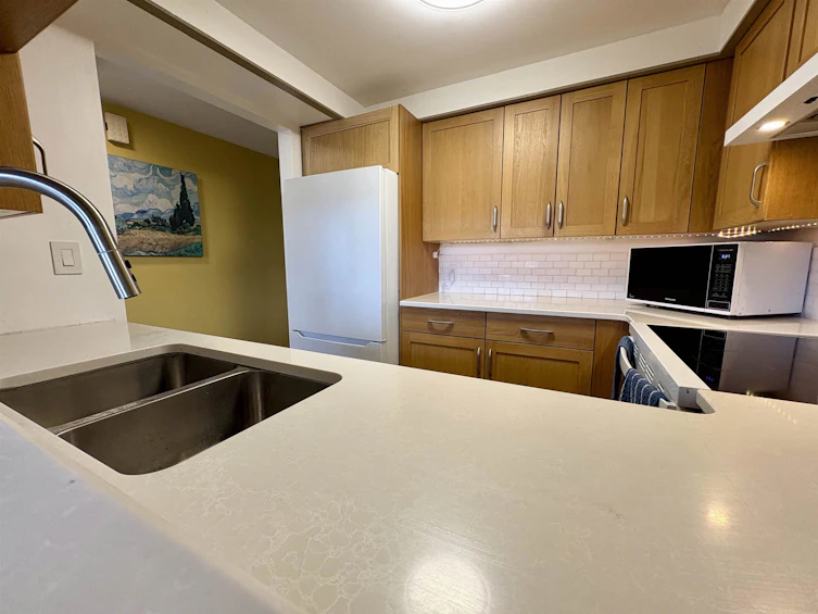 2-6360 Lynas Lane, Richmond, BC, V7C 5C9 - 5