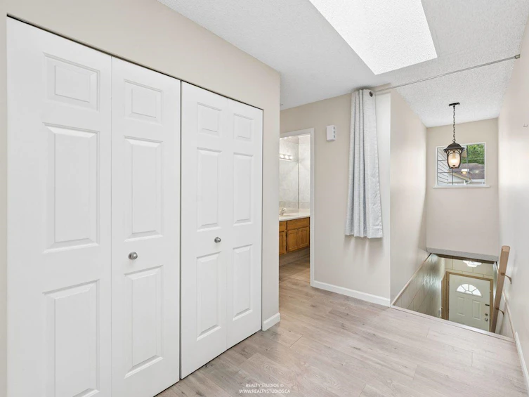 9-1328 Brunette Avenue, Coquitlam, BC, V3K 6K1 - 9