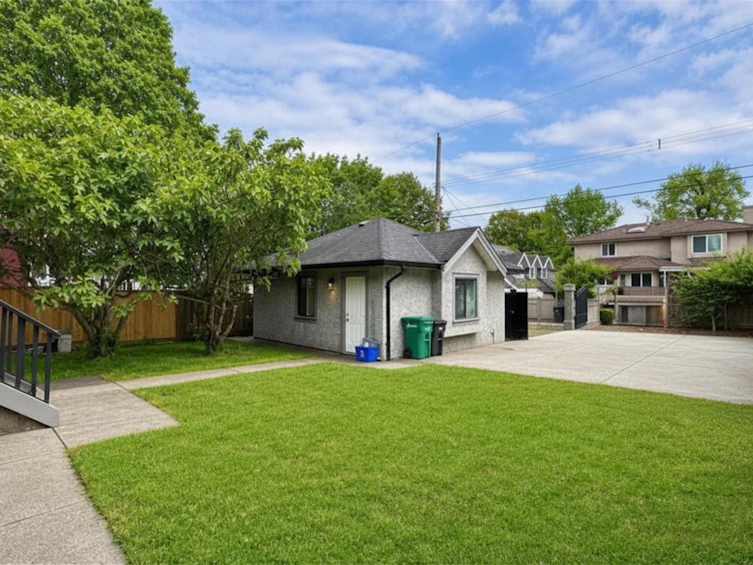 3894 Oxford Street, Burnaby, BC, V5C 1C3 - 6