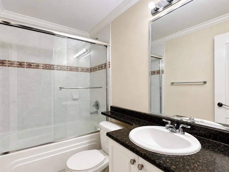3894 Oxford Street, Burnaby, BC, V5C 1C3 - 34