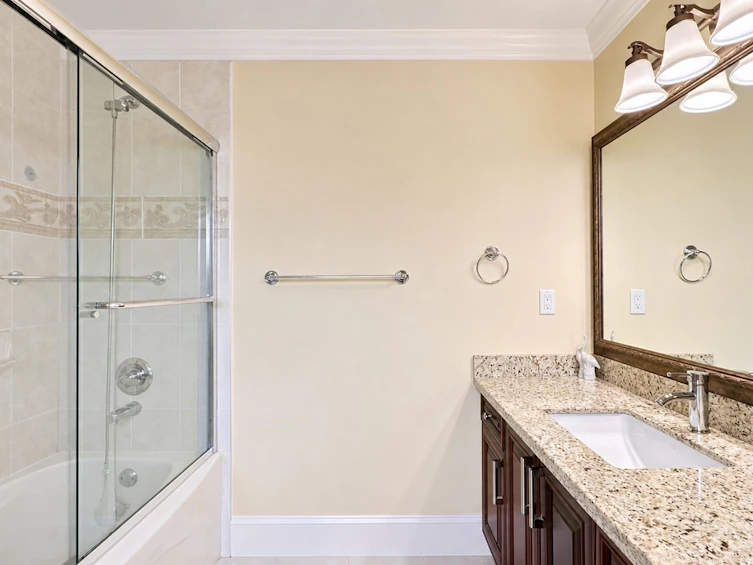 3894 Oxford Street, Burnaby, BC, V5C 1C3 - 30