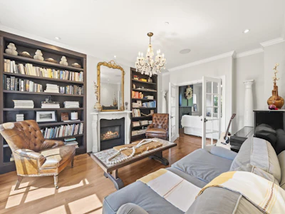125 W 39th Avenue - 2