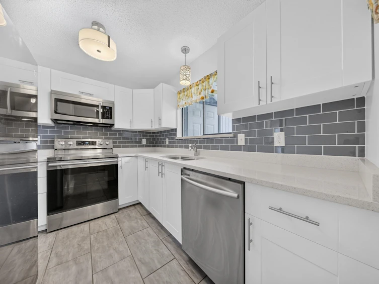 5-9280 Corbould Street, Chilliwack, BC, V2P 4A5 - 4