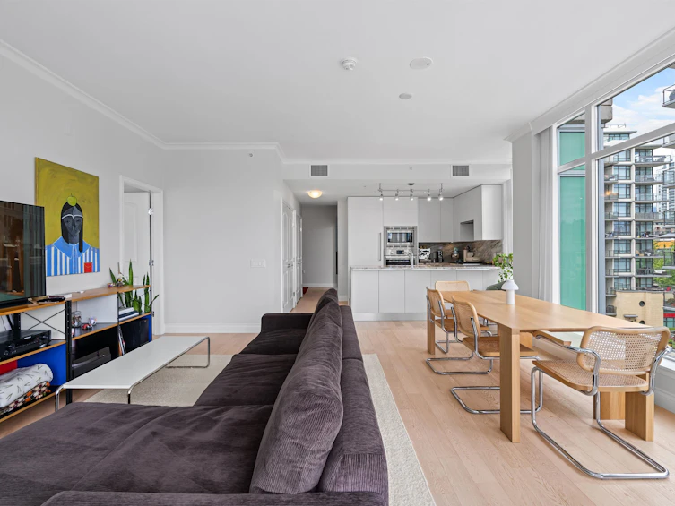609-185 Victory Ship Way, North Vancouver, BC, V7L 0G2 - 4