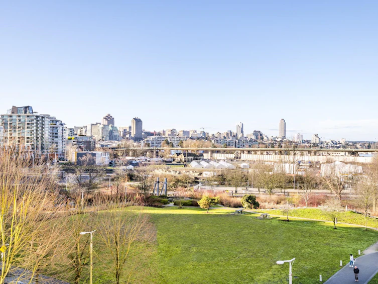 504-181 Athletes Way, Vancouver, BC, V5Y 0E5 - 11