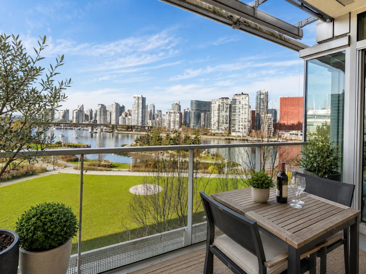 504-181 Athletes Way, Vancouver, BC, V5Y 0E5 - 6