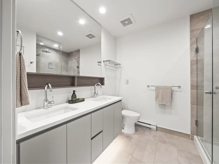 408-2408 Grant Street, Vancouver, BC, V5K 3G4 - 18
