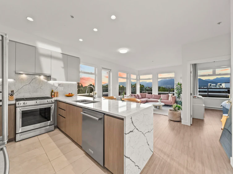 408-2408 Grant Street, Vancouver, BC, V5K 3G4 - 10