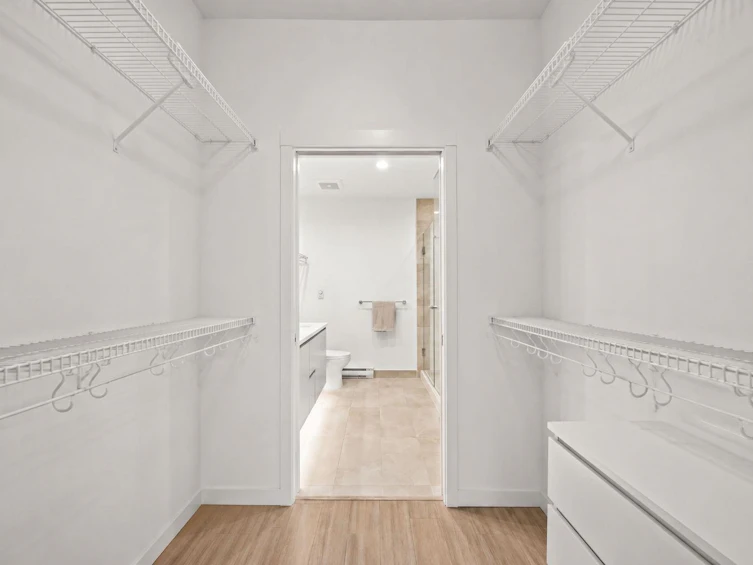 408-2408 Grant Street, Vancouver, BC, V5K 3G4 - 21