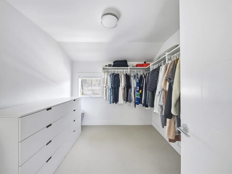 14-1133 Ridgewood Drive, North Vancouver, BC, V7R 0A4 - 14