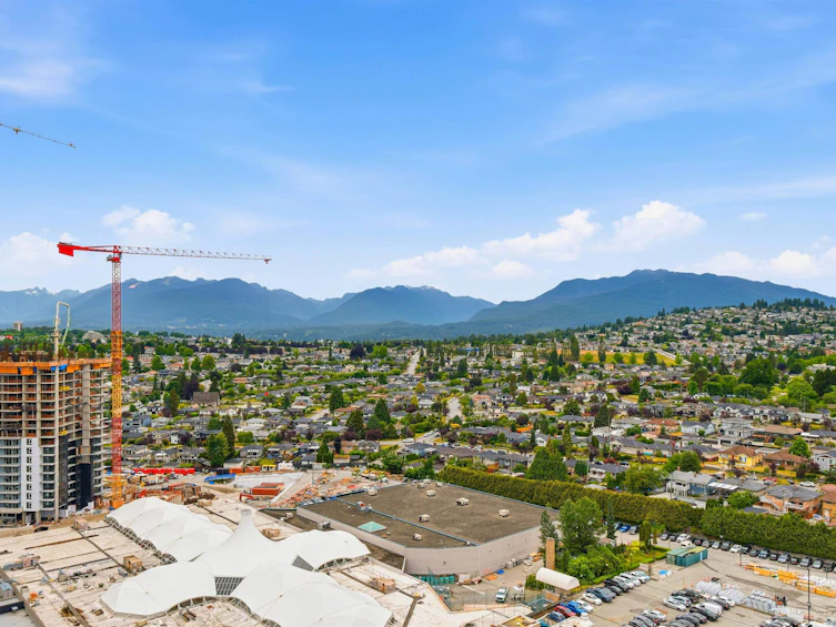 2207-4650 Brentwood Boulevard, Burnaby, BC, V5C 0M3 - 31