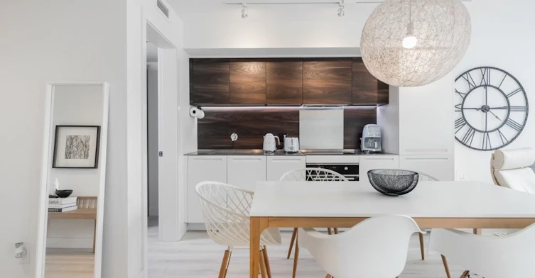 1308-1133 Hornby Street, Vancouver, BC, V6Z 1W1 - 2