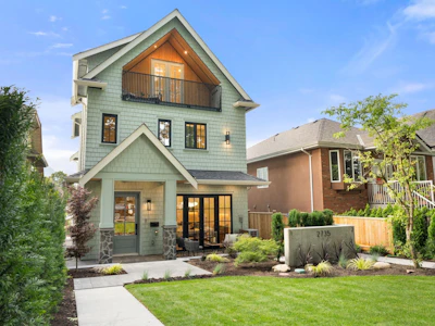 1-2735 Eton Street - 5