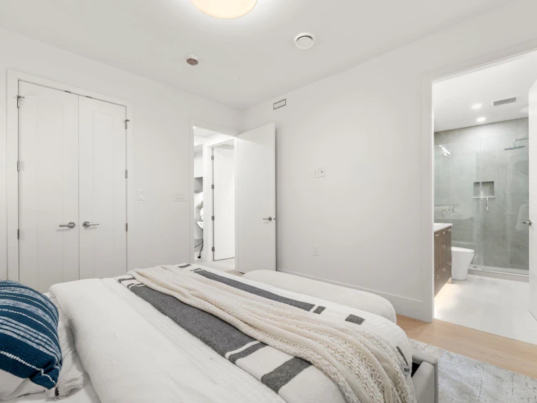 1-2735 Eton Street, Vancouver, BC, V5K 1K2 - 28
