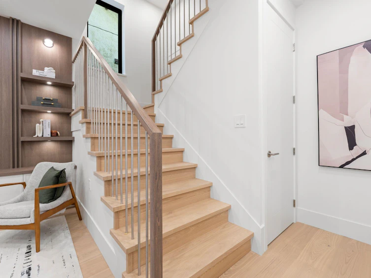 1-2735 Eton Street, Vancouver, BC, V5K 1K2 - 9