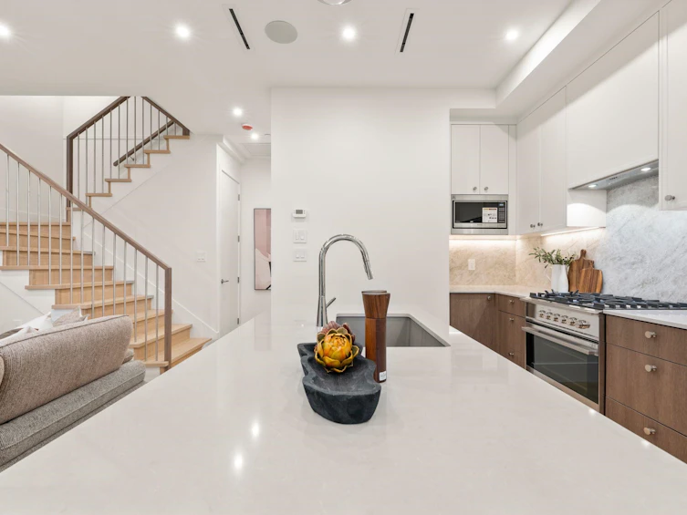 1-2735 Eton Street, Vancouver, BC, V5K 1K2 - 20