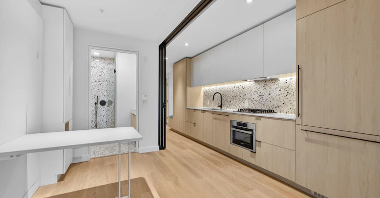424-2471 St. George Street, Vancouver, BC, V5T 0L8 - 5